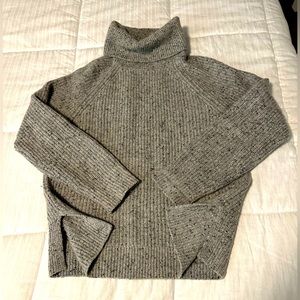 Excellent Condition J Crew Gray Turtleneck Sweater